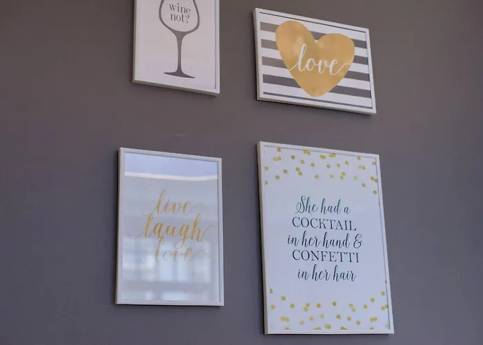 Modern Old Dzīvoklis Riga